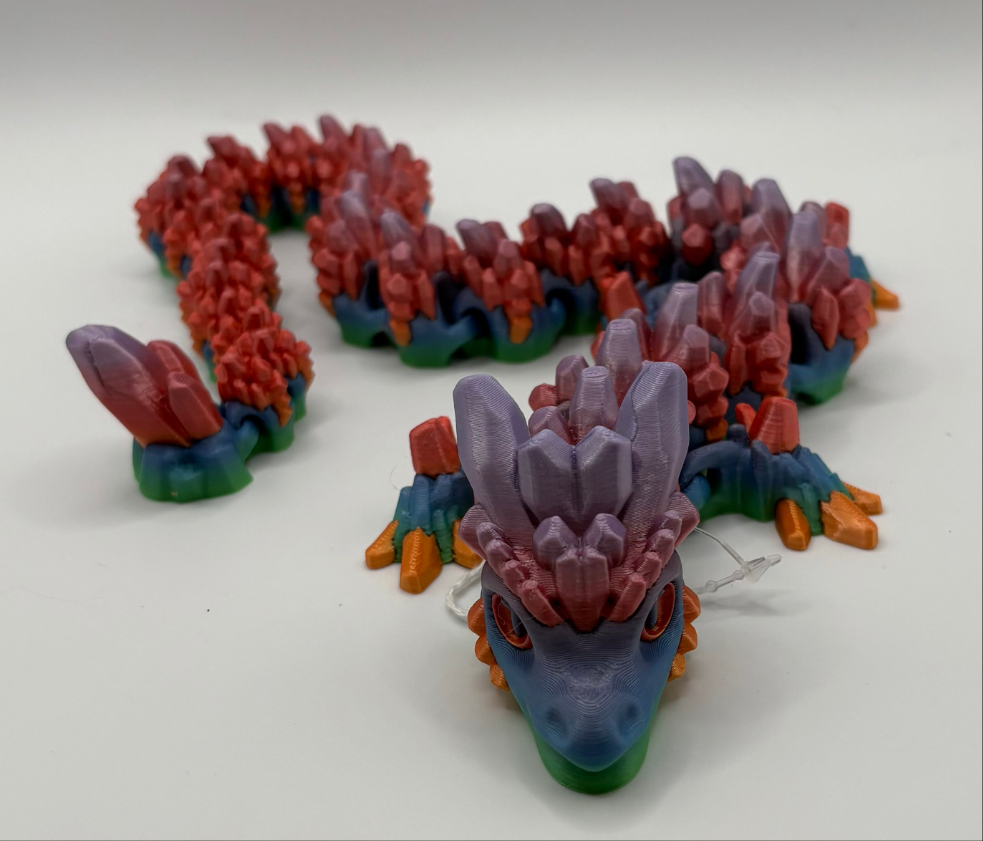 Dual colored stone dragon