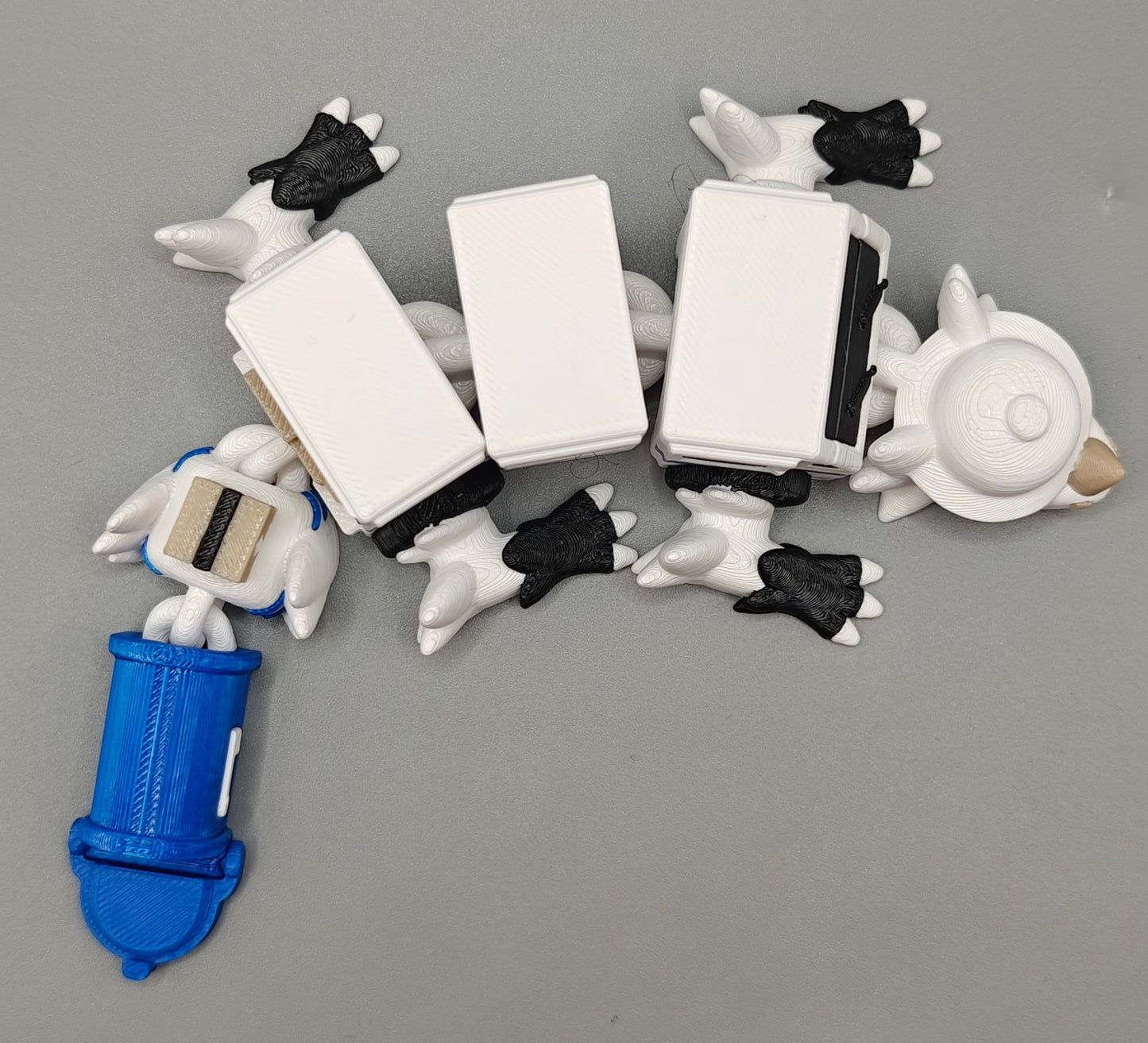 USPS Mail Truck Mini Dragon